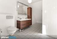 Lichtdurchflutete Dachgeschosswohnung mit traumhaftem Weitblick