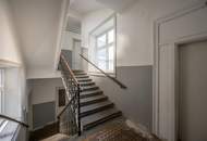 **Hannovermarkt** Renovation Opportunity: 3-Room Period Apartment with Approved Balcony – Airbnb Suitable