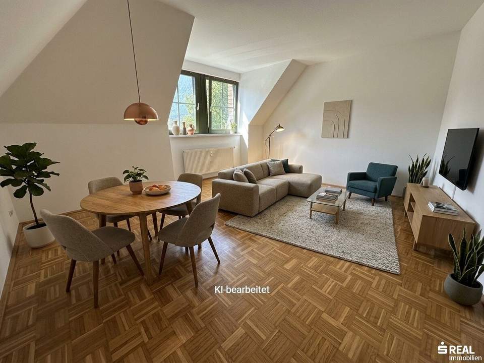 Helle Dachgeschosswohnung in Ferlacher Top-Lage