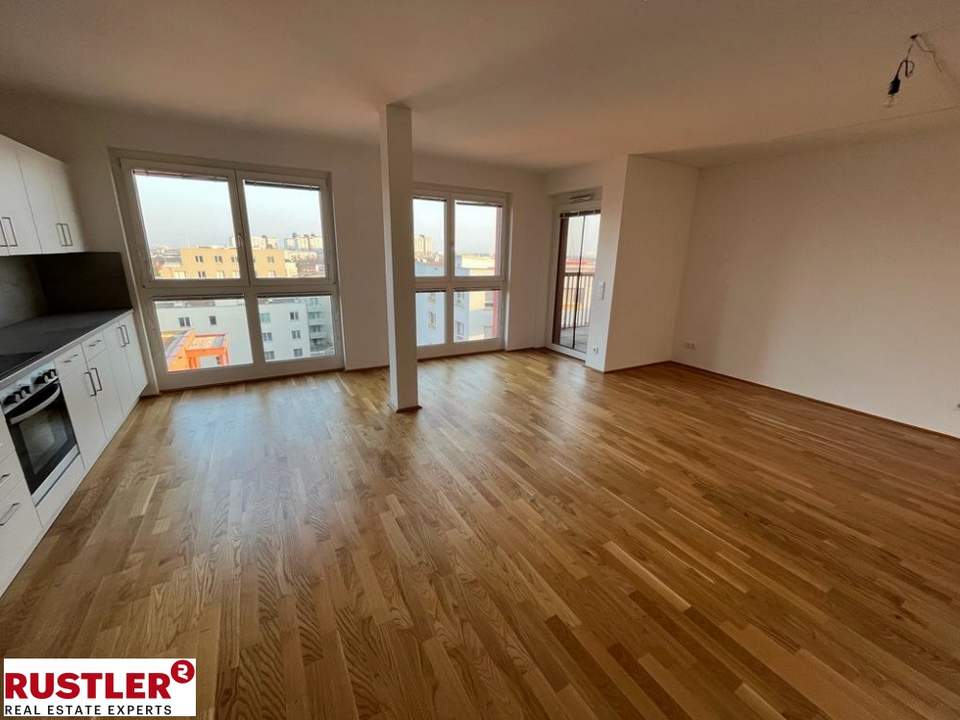 Helle 3-Zimmer-Wohnung mit schönem Ausblick - Geräumiges Wohnzimmer