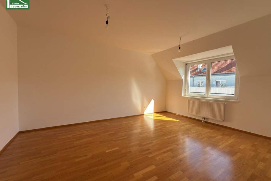 Attraktive 3-Zimmer-Dachgeschosswohnung mit Balkon in Ruhelage in 1190 Wien - JETZT ANFRAGEN, Wohnung-miete, 1.670,50,€, 1190 Wien 19., Döbling