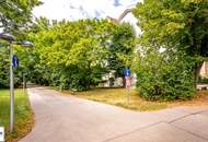 Adaptierungsbedürftige Erkerwohnung direkt beim Schloss Schönbrunn - 3 Zimmer