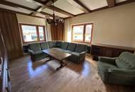 Wohnhaus mit viel Platz und Potenzial sucht neuen Eigentümer !