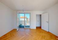 Helle Dachgeschoßwohnung mit 3 Zimmern und Terrassen in Wien-Alsergrund