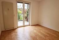 BUCHENGASSE, U1-NÄHE, 57 m2 Neubau mit 10 m2 Terrasse, 2 Zimmer, Komplettküche, Wannenbad, Parketten, 1. Liftstock