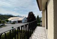 Vielseitiges Haus mit zwei Einheiten, guter Anbindung und eigenem Pool
