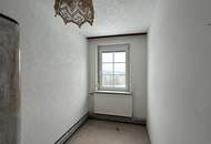 "DREIKANTHOF" mit ca. 9.436 m² Grund und diversen Nebengebäuden in Ruhelage