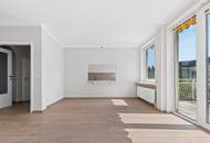 Wunderschön renovierte Dachterrassenwohnung nahe Maurer Hauptplatz (mit Garage)