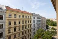 NÄHE DONAUKANAL &amp; ROCHUSMARKT | Sanierungsbedürftige 2-Zimmer-Wohnung mit Innenhof-Loggia | Separate Küche | 5. Liftstock