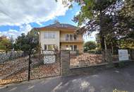 1A-INFRASTRUKTUR! SANIERUNGSBEDÜRFTIGES EINFAMILIENHAUS MIT KELLER UND GARAGE. 271 m² NUTZFLÄCHE. 560m² GRUNDSTÜCK.