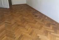 Charmante 3 - Zimmer - Altbauwohnung mit Balkon im Bezirk Jakomimi - WG - geeignet!