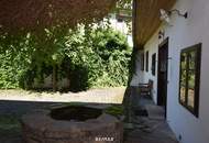 Wohnhaus mit uneinsehbarem großen Garten im Zentrum von Kilb