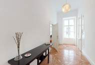 Unbefristet! ELEGANTE ALTBAUWOHNUNG, komplett möbliert, schönes Haus, hofseitiger Balkon, TOP LAGE!