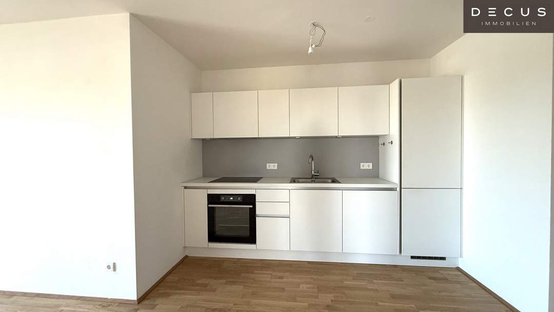/ DG / TERRASSENWOHNUNG / LAAER-WALD / 3-ZIMMER / ZWEITBEZUG / VERFÜGBAR AB SOFORT / KLIMATISIERT