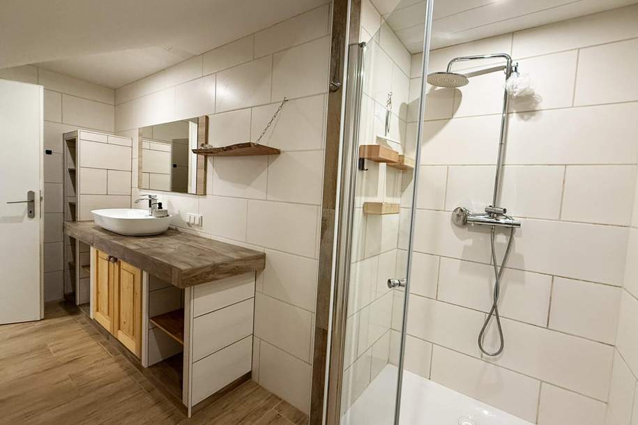 Einfamilienhaus in Ybbs - neuer Wohntrakt zum Fertigstellen inklusive!, Haus-kauf, 274.900,€, 3370 Melk