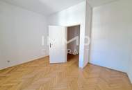 Altstadt | Großzügige Zwei- Zimmer- Wohnung | Top 15