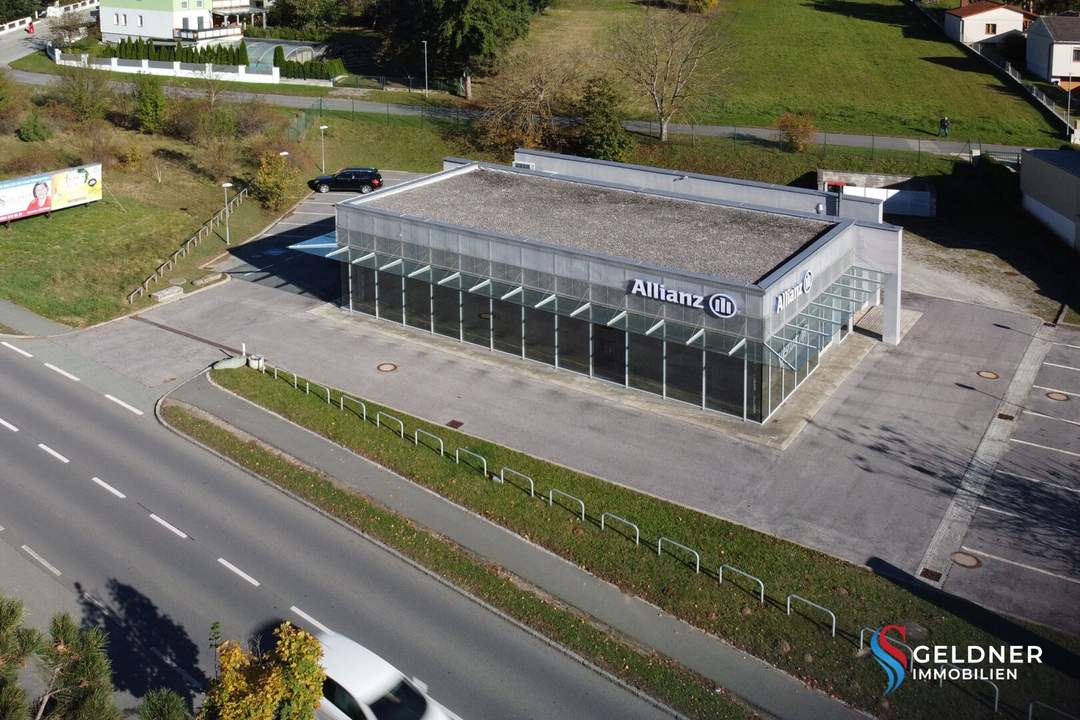 TOP Standort in Oberpullendorf ! Halle - Ausstellungsfläche - Arztpraxis - viele Parkplätze vorhanden