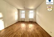 Lieber Erstbezug mit eigenem Balkon über den Gang