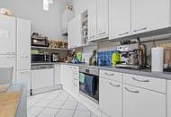"elegante 3 Zimmer Altbau in Zentrumsnähe!"