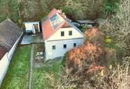 Charmantes Einfamilienhaus in idyllischer Waldrandlage !