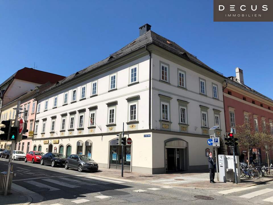 | STILVOLLER ALTBAU | BEWILLIGTE AUSBAUPLANUNG FÜR DAS DACHGESCHOSS | TOP LAGE
