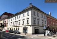 | STILVOLLER ALTBAU | BEWILLIGTE AUSBAUPLANUNG FÜR DAS DACHGESCHOSS | TOP LAGE