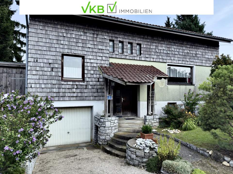 RIED IM INNKREIS | EITZING: „Grünes Refugium“ mit traumhaftem Garten und umfassendem Sanierungsbedarf