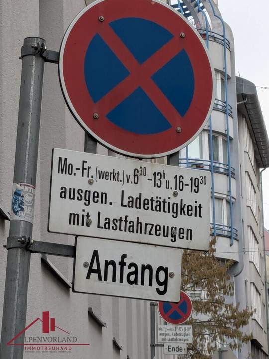 Rarität! „1140 Wien: Lager + Büro + Wohnung | befahrbar | 2.000 kg/m² | Lastenaufzug | Ladezone bis 19:30“