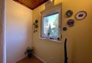 Modernisiertes Ein- bis Zweifamilienhaus auf großzügigem Grund in sonniger Lage in Werndorf!