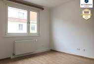 Ab 1. November: Nibelungenviertel - Helle Singlewohnung im 4. Liftstock Nähe Schmelz
