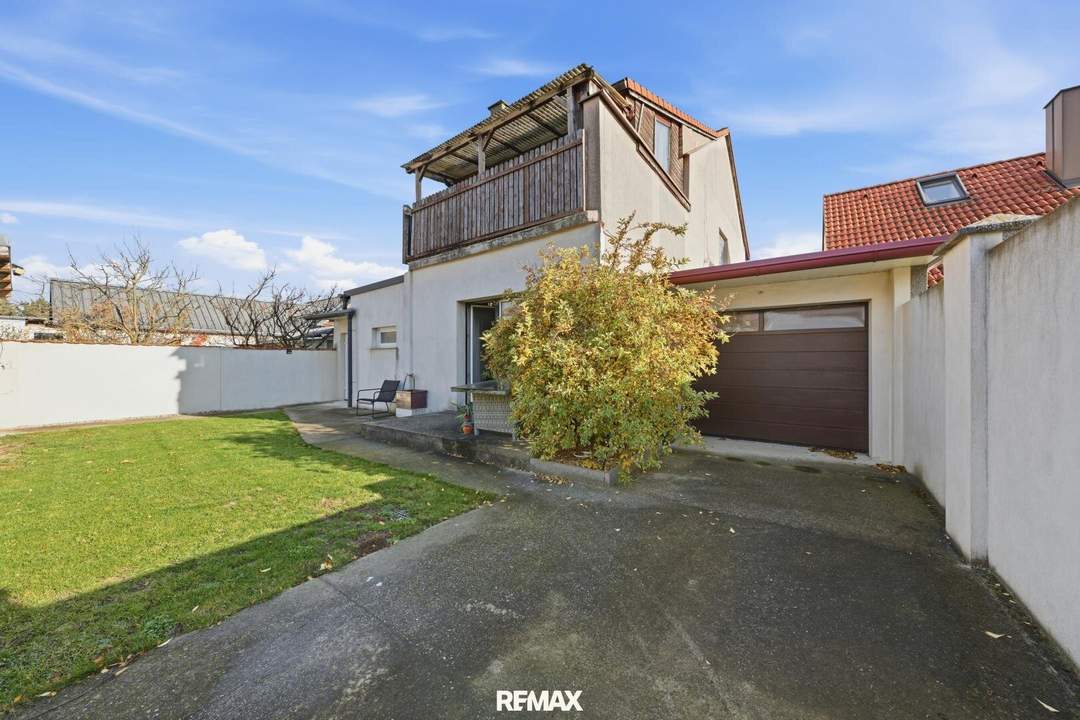 Familienfreundliches Haus mit Nebengebäude und Garage in Zwentendorf!