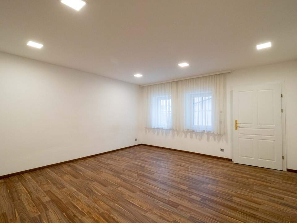 Moderne, ebenerdige Mietwohnung!