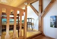 Liebevolles Anwesen mit Atelier auf traumhaft schönem Eigengrund - 59,17m² Wohnhaus plus 58,84m² modernisierte Scheune!