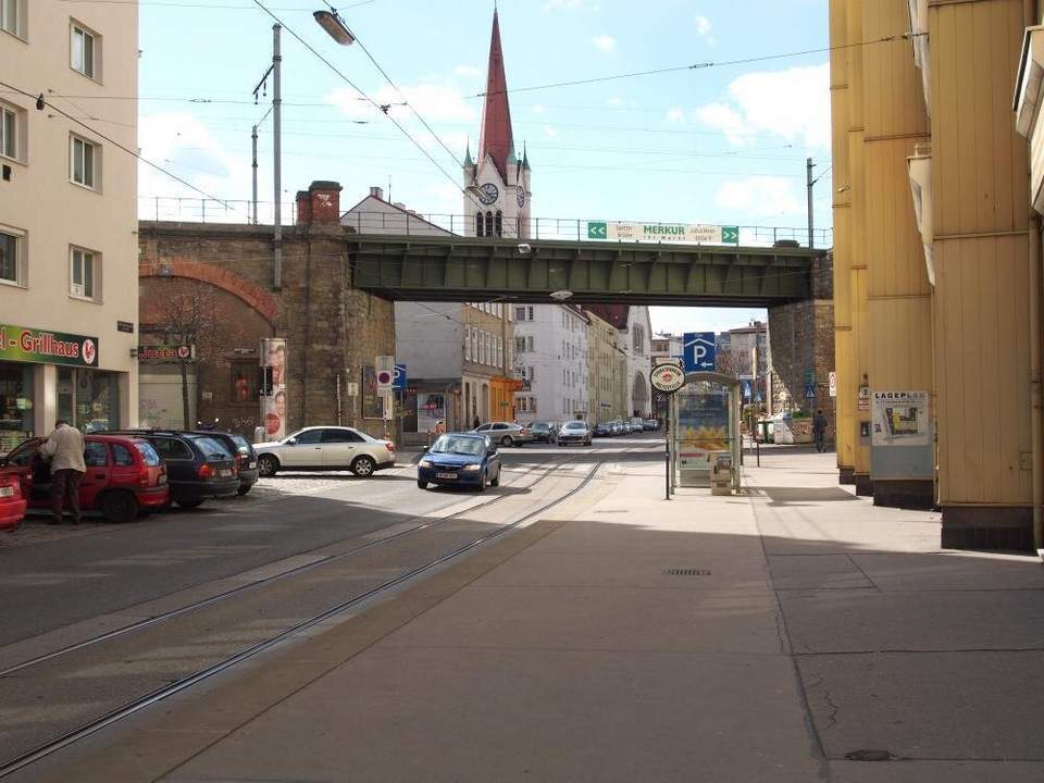 Garagenplatz Nähe U-3 Vorortelinie