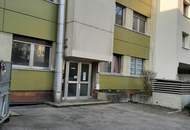 Vereinslokal / Büro / Lagerflächen