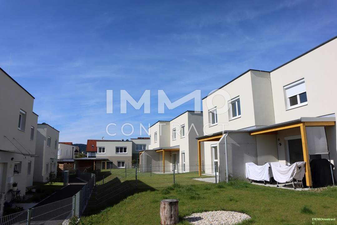 Im Zentrum -Doppelhaus mit Eigengarten zum Mieten in St. Leonhard/Forst - Provisionsfrei