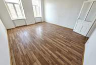 Die leise Seite des Stadtlebens! Kompakte Kleinstwohnung im 3.Stock mit eingereichtem, großen Balkon! U-Bahn um´s Eck! Ruhige Hoflage in 1030 Wien + Schönes Altbauhaus! Nicht zögern!