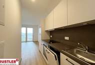 Skyline-Blick | Moderne 3-Zimmer-Wohnung mit Balkon