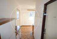 Renovierungsbedürftige 3-Zimmer-Balkon-Wohnung!