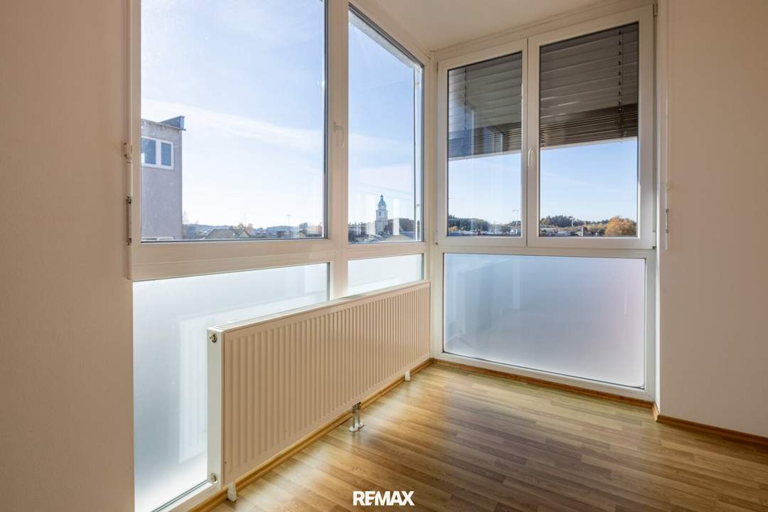 Sonne, Weitblick & kurze Wege – Hochwertige 1-Zimmer-Wohnung