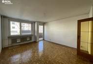 Sanierungsbedürftige Wohnung mit guter Aufteilung in Lehen