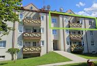 Freundliche Familienwohnung mit Loggia und zwei Stellplätzen