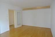 1040! Schöne 2-Zimmer Wohnung mit Gemeinschaftsterrasse!