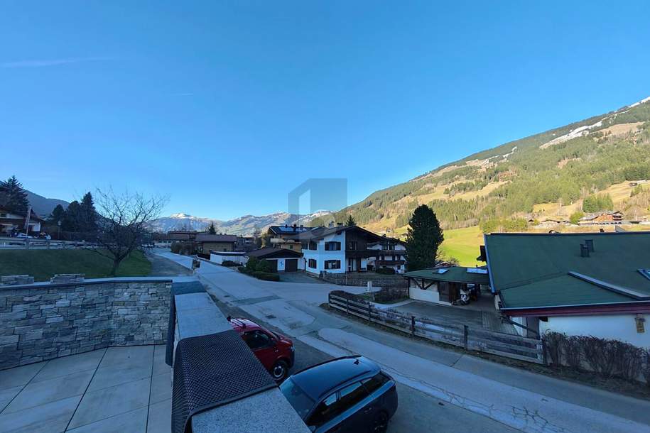 PANORAMABLICK AUF DIE UMLIEGENDE BERGWELT, Haus-kauf, 1.250.000,€, 6373 Kitzbühel