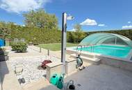 Bungalow mit Swimmingpool, großem Garten &amp; Ausbaupotenzial in 1220 Wien