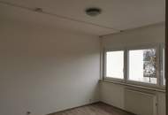 Wohnung mit Geschäftslokal in einem Gebäude (Provisionsfrei)