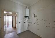 Viel Raum zum kleinen Preis! Attraktive, jedoch renovierungsbedürftige 4-Zimmer-Wohnung!