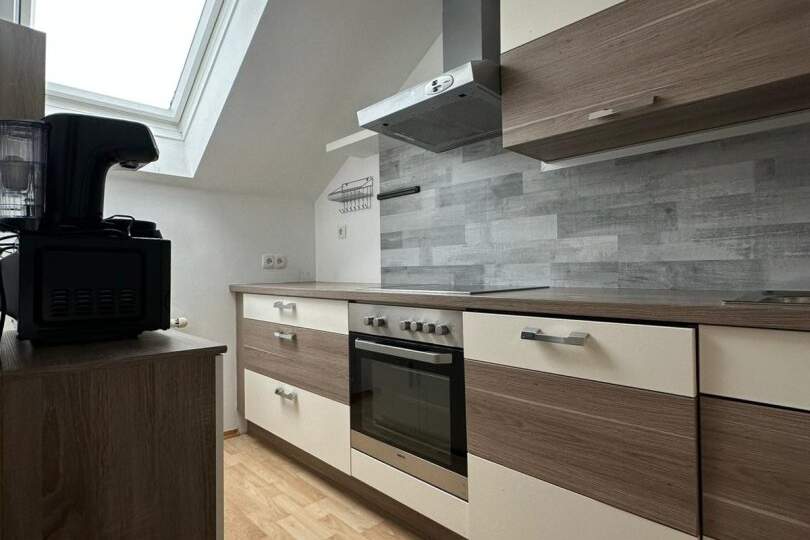 PROVISIONSFREI: Dachgeschosswohnung mit ca. 70,20 m² und möblierter Küche ++ FOHNSDORF ++, Wohnung-miete, 595,57,€, 8753 Murtal