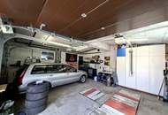 Großzügiges Wohnhaus mit Garagen für drei PKW, Sackgasse, Waldrandlage