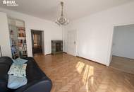 Einfamilienhaus mit großem Garten